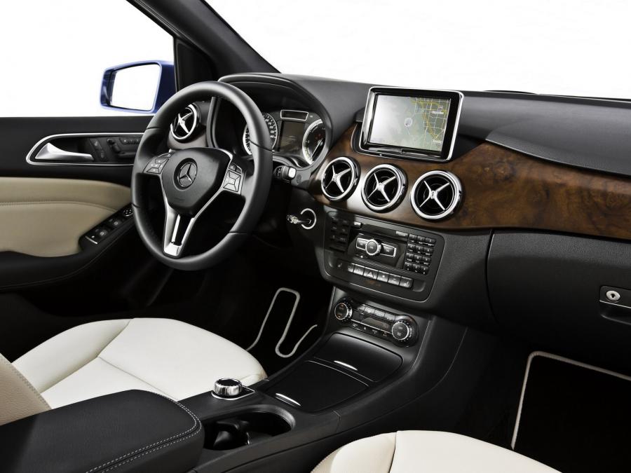  Mercedes-Benz B-Class Electric Drive 2014 года  (фото 58 из 74)